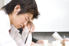 男性產后抑郁癥有什么癥狀？男性產后抑郁癥有哪些原因？[圖]
