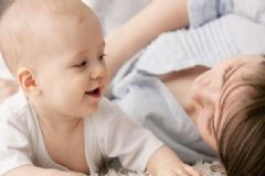 小孩手腳脫皮是怎么回事？小孩手腳脫皮是什么原因？[圖]