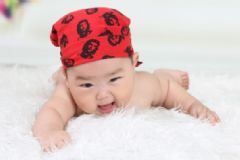 寶寶嘔吐拉肚子吃什么比較好？寶寶嘔吐拉肚子吃什么？[圖]