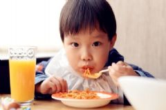 兒童補(bǔ)鈣吃什么好？?jī)和a(bǔ)鈣的食物有什么？[圖]