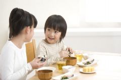 孩子吃什么早餐沒有營(yíng)養(yǎng)？孩子吃什么早餐不好？[圖]