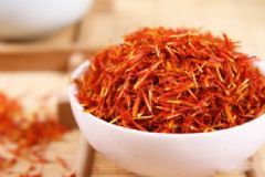 紅花泡腳的功效與作用有哪些？紅花泡腳有哪些功效？[圖]