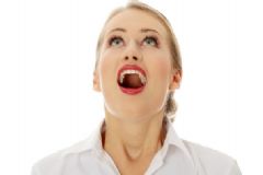 扁桃體結(jié)石是怎么形成的？扁桃體結(jié)石是什么？[圖]