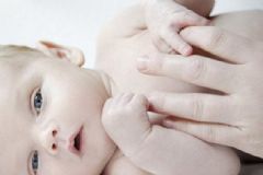 新生兒脫皮要多久？新生兒脫皮多久會(huì)好？[圖]
