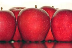 經(jīng)期全身酸痛是什么原因？月經(jīng)期間全身酸痛是怎么回事？[圖]