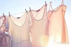 新買(mǎi)的衣服掉色怎么辦？新衣服掉色嚴(yán)重怎么辦？[圖]