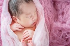 新生兒低鈣血癥的臨床表現(xiàn)？新生兒低鈣血癥的癥狀有哪些？[圖]