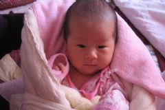 一個(gè)月寶寶一天拉幾次大便正常？一個(gè)月寶寶每天拉幾次？[圖]