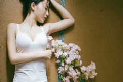 14歲女孩月經(jīng)量少正常嗎？14歲月經(jīng)量少如何調理？[多圖]