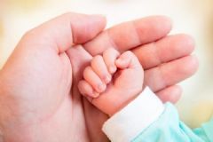 坐月子期間能上網(wǎng)嗎？女性坐月子要注意什么？[圖]