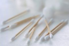 洗頭耳朵進水怎么辦？洗頭時耳朵里面進水怎么辦？[圖]