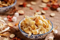 秋季養(yǎng)肺應(yīng)該吃些什么？秋季養(yǎng)肺食物有哪些？[圖]