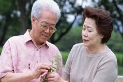 老人的飲食要注意什么？老人吃什么對身體好？[圖]