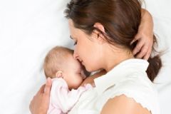 產(chǎn)后乳汁不通怎么辦？產(chǎn)后沒(méi)有奶怎么辦？[圖]