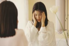 女性頭暈?zāi)垦Ｔ趺椿厥?？女性頭暈的原因有哪些？[圖]