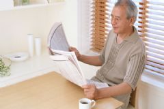 老人補(bǔ)鈣要注意什么？老人怎么補(bǔ)鈣？[圖]