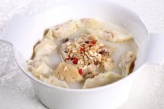 怎樣食療調(diào)節(jié)胃酸過多？如何通過飲食調(diào)節(jié)胃酸過多？[圖]