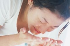 女生臉大自卑怎么辦？我臉很大很自卑怎么辦？[多圖]