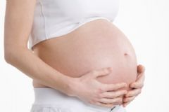 孕婦因無人讓座堵地鐵門 孕期要注意些什么？[多圖]