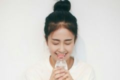 14歲女生可以用保濕霜嗎？哪些面霜適合14歲女生？[多圖]