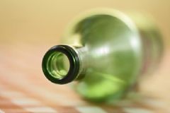 腎結(jié)石能喝酒嗎？腎結(jié)石喝酒有影響嗎？[圖]