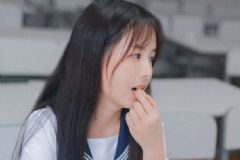12歲胸部有時很癢怎么辦？12歲女孩乳房為什么會癢？[多圖]