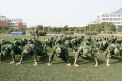 軍訓(xùn)能減肥嗎？軍訓(xùn)可以瘦嗎？[多圖]