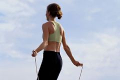 17歲女生跳繩能長高嗎？17歲了跳繩還能長高嗎？[多圖]