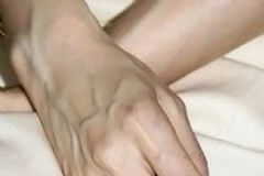 手臂青筋明顯是怎么回事？手臂青筋暴起是什么原因？[圖]