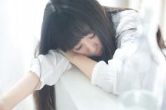 青春期女生脾氣暴躁是怎么回事？青春期女生脾氣暴躁怎么辦？[多圖]