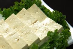 寶寶吃豆腐好嗎？寶寶吃豆腐會口臭嗎？[多圖]