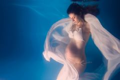 孕婦洗澡注意事項(xiàng)有哪些？孕婦洗澡禁忌[多圖]