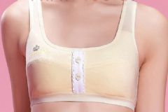 初中女生應(yīng)該穿胸罩嗎？初中生應(yīng)該穿什么內(nèi)衣？[多圖]