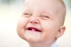 乳牙齲齒會(huì)影響恒牙長(zhǎng)？乳牙齲壞的危害？[圖]