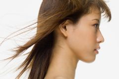 初三女生脂溢性脫發(fā)是為什么？初三女生脫發(fā)怎么辦？[多圖]