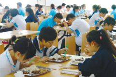 食堂的飯是怎么做的？在學(xué)校吃飯經(jīng)常便秘[多圖]