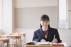 為什么高中女生會退步？女生高中畢業(yè)后學(xué)什么比較好？[多圖]