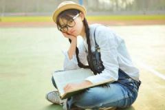 青春期少女長(zhǎng)痘痘怎么辦？青春期少女怎樣祛痘？[多圖]