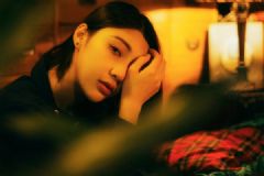 青春期的女生掉頭發(fā)是怎么回事？青春期的女生掉頭發(fā)怎么辦？[多圖]