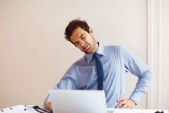 男性腰酸背痛是什么原因引起的？男人腰酸背痛是怎么回事？[圖]