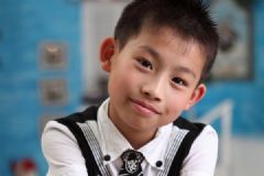 10歲男孩身高體重標(biāo)準(zhǔn)是多少？10歲男孩正常身高體重是多少？[多圖]