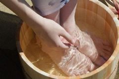 17歲有腳氣怎么辦？17歲有腳氣怎么治療？[多圖]