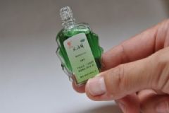 寶寶可以用風(fēng)油精嗎？風(fēng)油精寶寶可以用嗎？[圖]