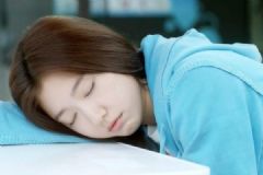 我12歲女的胡須很多怎么辦？12歲女生長(zhǎng)胡須是為什么？[多圖]