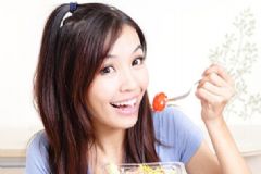 吃什么能治療口腔潰瘍？口腔潰瘍食療方法有哪些？[多圖]