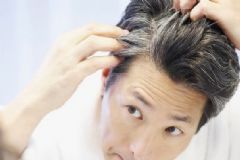 白發(fā)吃什么食物能變黑？白發(fā)吃什么可以改善？[圖]