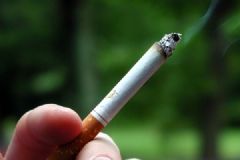 我14歲抽煙還能長高嗎？14歲抽煙影響長高嗎？[多圖]