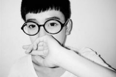 我14歲長了喉結(jié)還能長高嗎？我14歲長喉結(jié)會不會影響長高？[多圖]