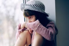 我15歲很內(nèi)向怎么辦？我15歲內(nèi)向不愛說話怎么辦？[多圖]