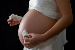 孕婦肚臍眼疼正常嗎？孕婦肚臍眼疼是怎么回事？[圖]
